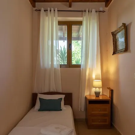 Anthemida Chania Villa Agia (Chania, Crete)
